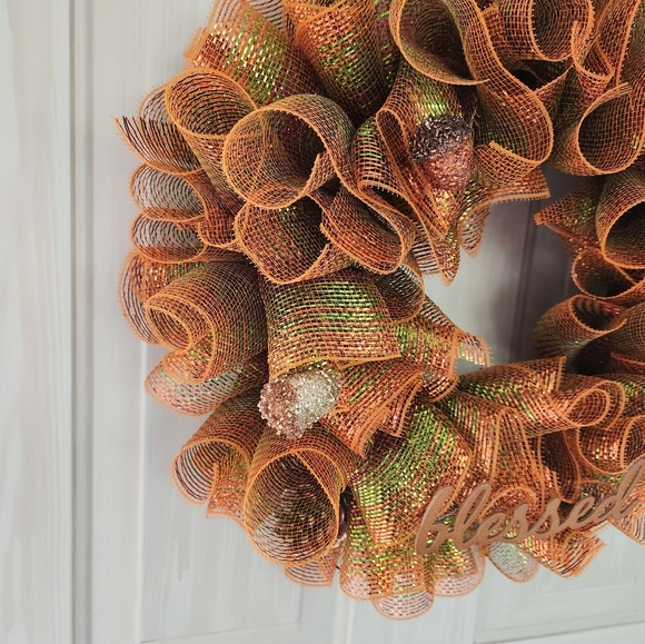 NWOT HANDMADE DECO MESH WREATH - Picture 5 of 7